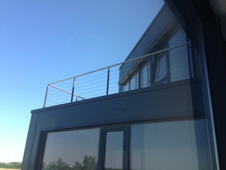 Sídlo Avastav Galanta - zábradlie balkóna